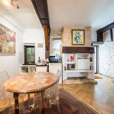 Appartement Independent Master Suite, 18th Century Caen